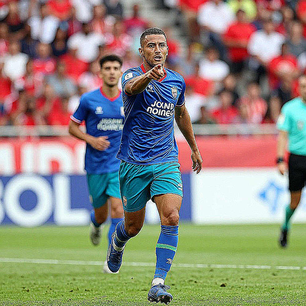 Ronaldo và 'bản giao hưởng thiếu một người' - Al-Nassr gục ngã ở Jeddah Ronaldo và 'bản giao hưởng thiếu một người' - Al-Nassr gục ngã ở Jeddah