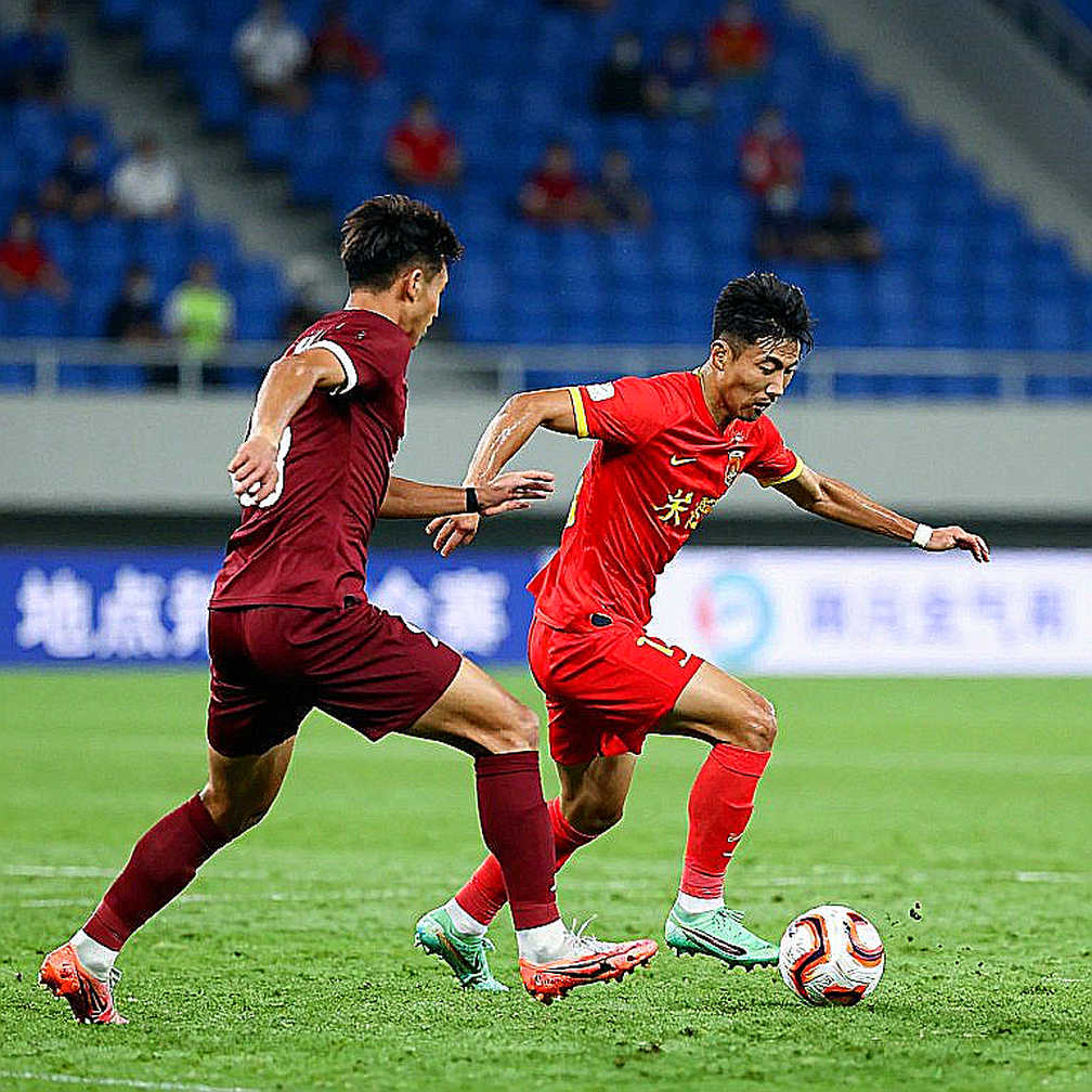 Bản báo cáo tuyển trạch trống rỗng trong ngăn kéo của các CLB V.League