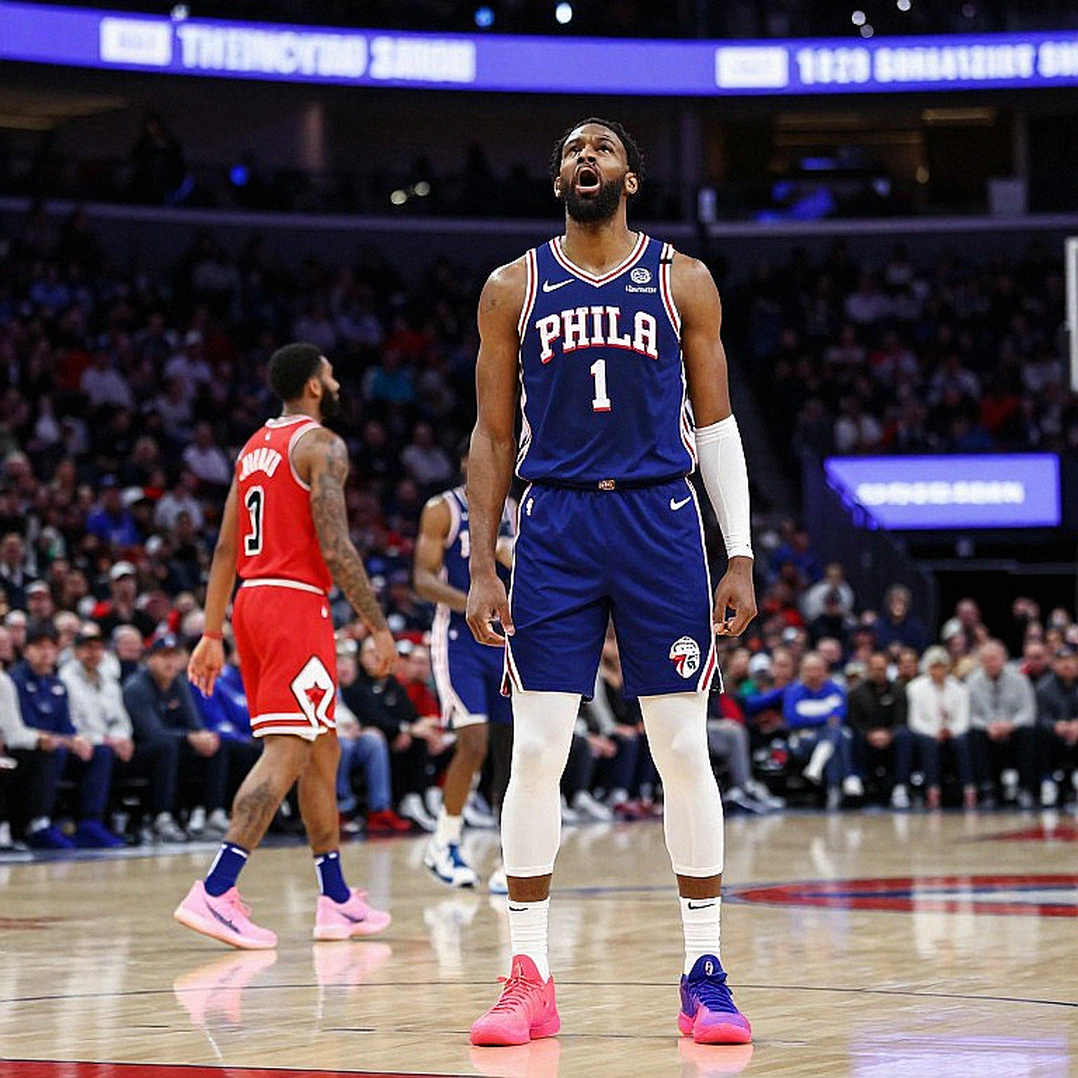 Olympiacos thắng Fenerbahce 82-77 ở trận giao hữu Crete: Thử nghiệm lineup hai trung phong và những comeback kịch tính