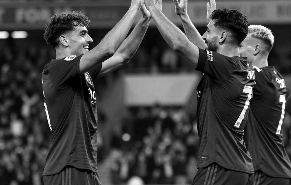 Barcelona trước Clásico: hàng thủ chắp vá, trần lương La Liga và bốn cái tên phải kiểm tra lại